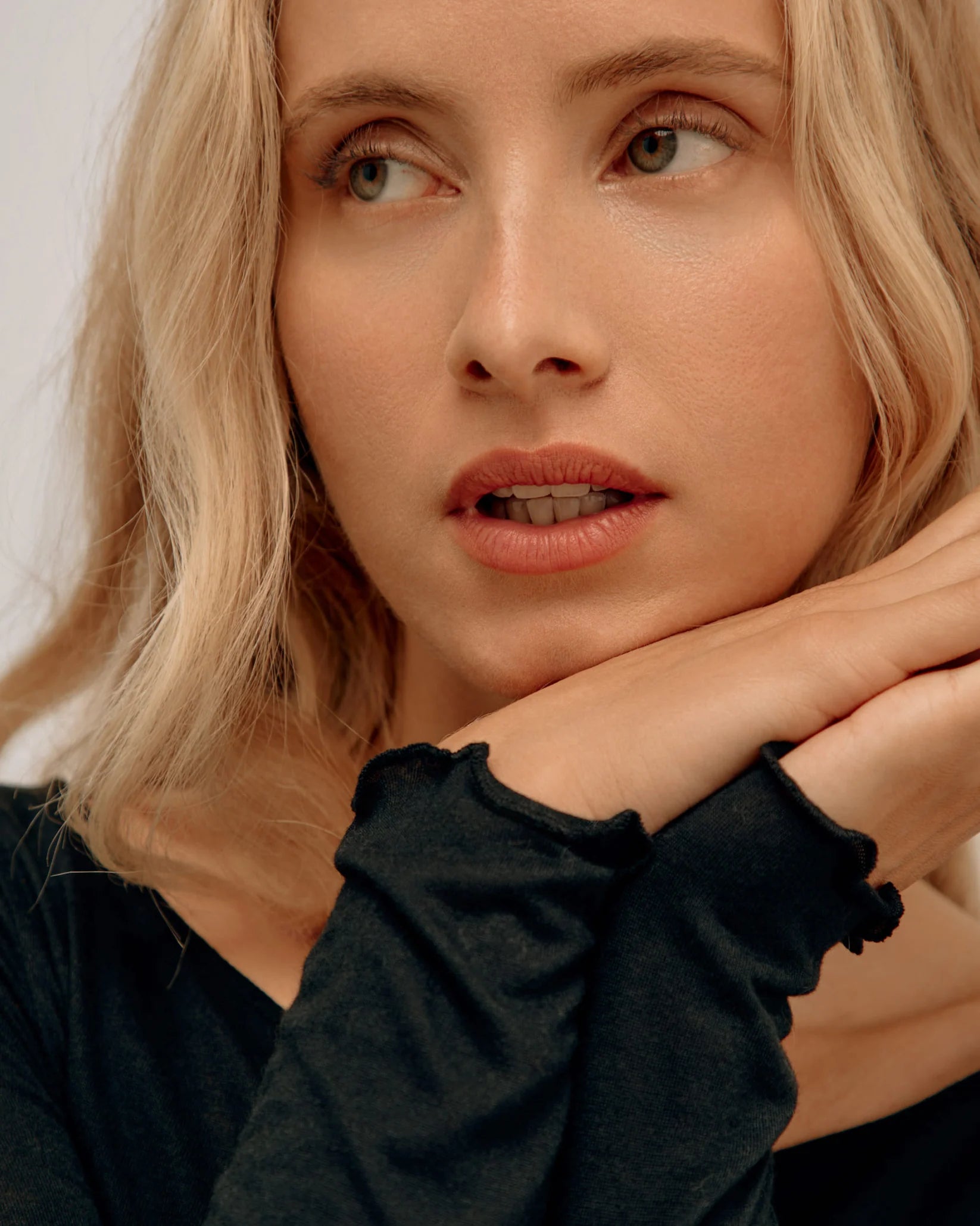 Cashmere Flared Neckline Top