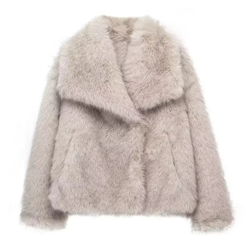 Elly Fluffy Fur Coat