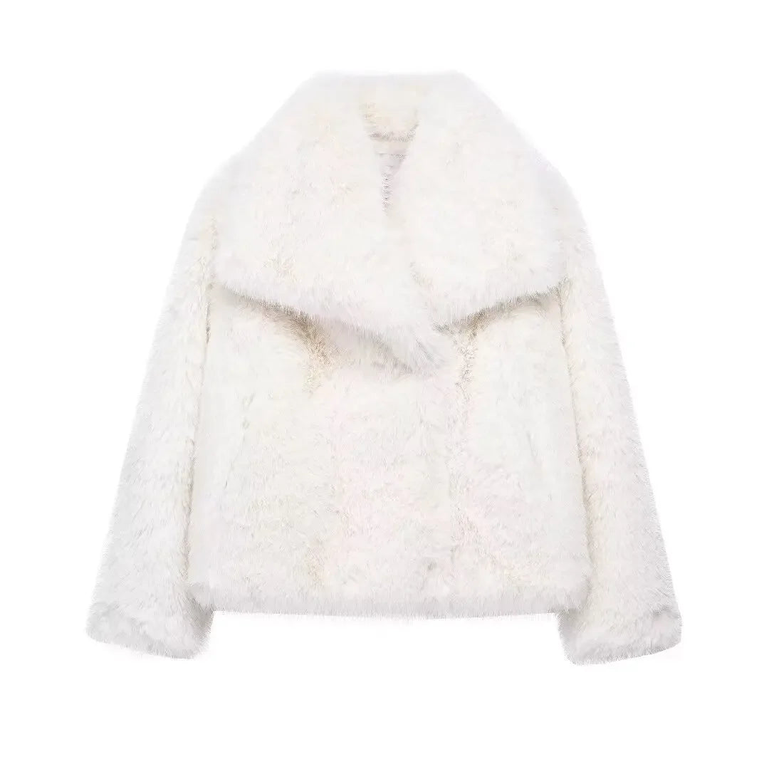 Elly Fluffy Fur Coat