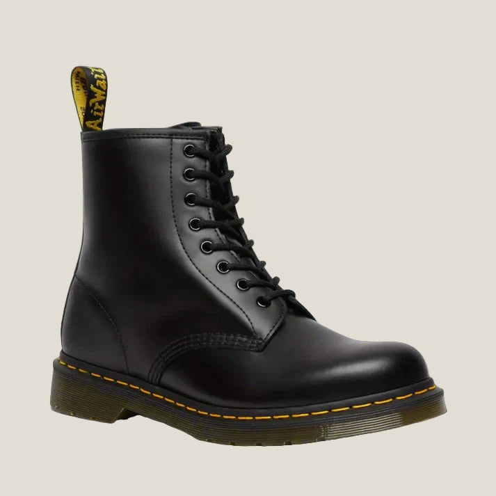 The Classic Lace-Ups