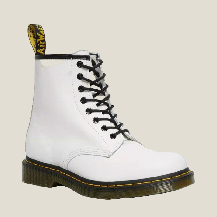 The Classic Lace-Ups